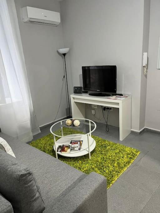 Apartamento En El Casco Antiguo Junto Alameda H. Sewilla Zewnętrze zdjęcie